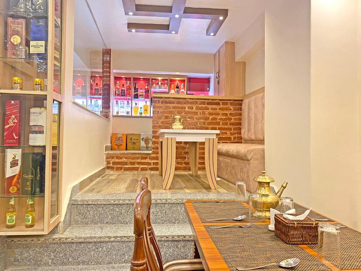 Hotel Airport Gurkha Katmandu Eksteriør billede